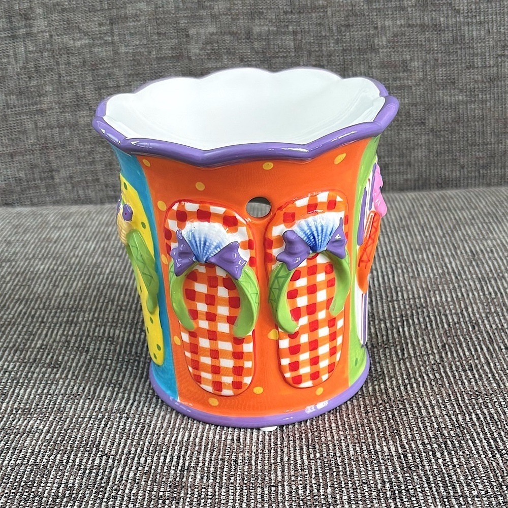 NWOT Yankee Candle “Flip Flop” Tart Burner